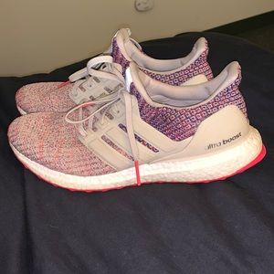 Red and white Adidas Ultraboost Sz 8.5